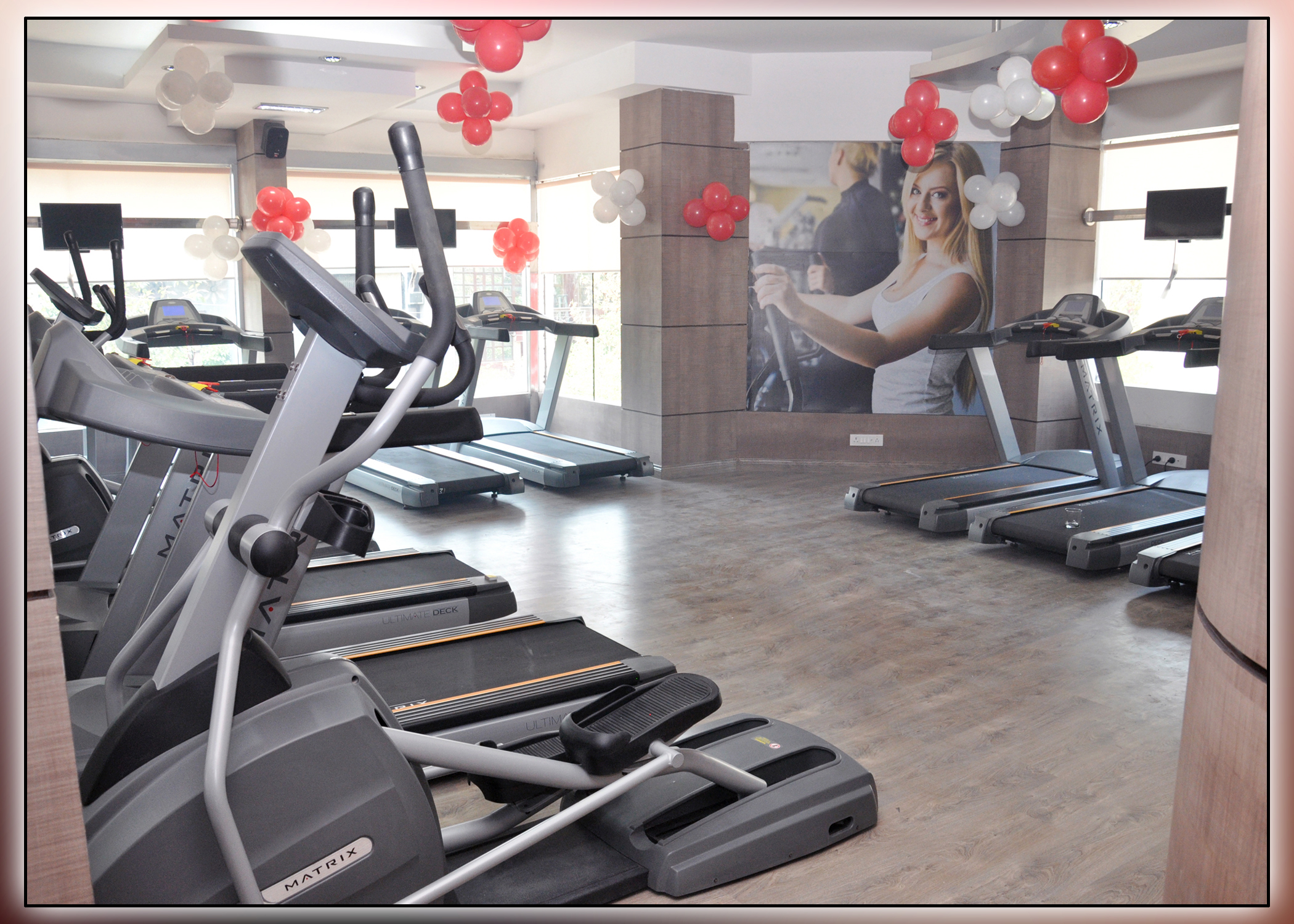 Rdx,gym,fitness,pitampura,yoga,aerobics,zumba,weight loss,delhi,body building,muscle,cross fit,cardio,personal training